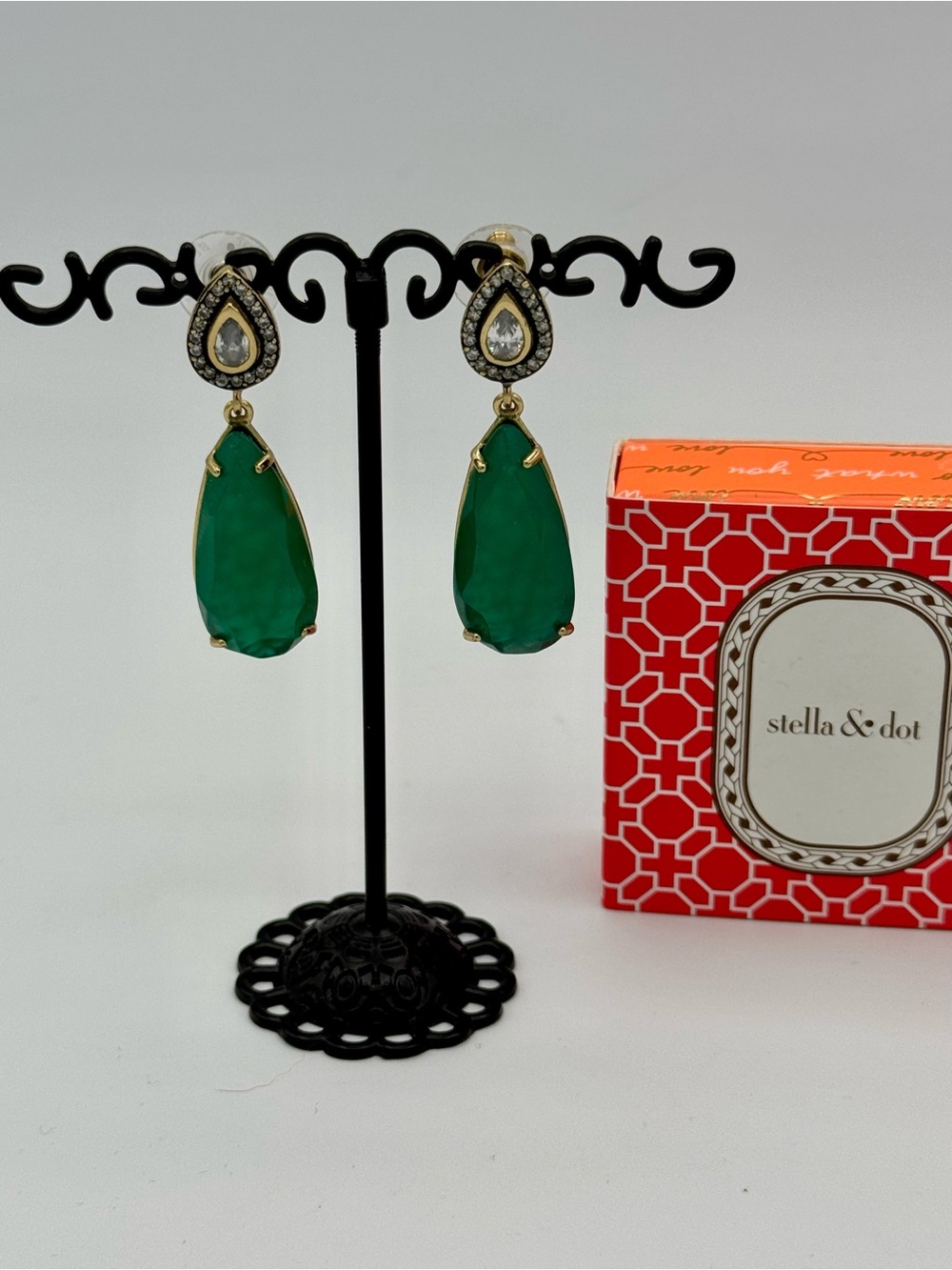 Stella & Dot Gold-Tone Earrings Green Teardrop Stones and Clear Accents No Box
